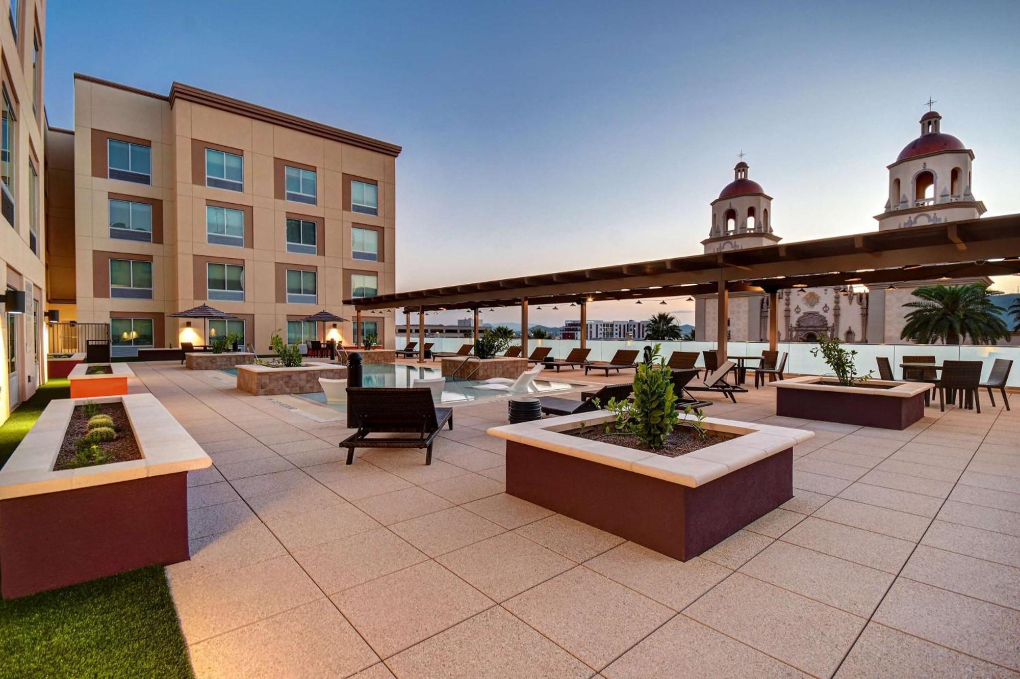 Home2 Suites By Hilton Tucson Downtown Екстер'єр фото
